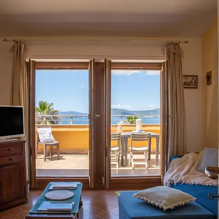Lägenhet Panoramic Penthouse On The Gulf Of Alghero