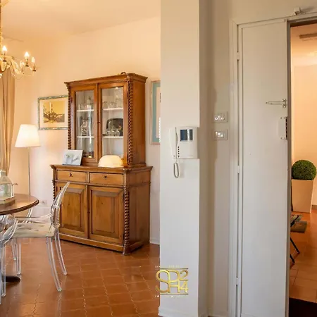 Panoramic Penthouse On The Gulf Of Apartman