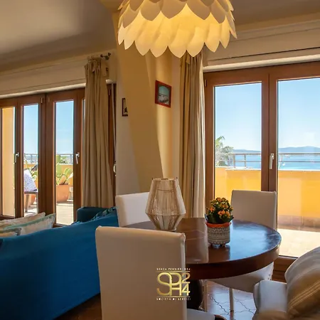 Panoramic Penthouse On The Gulf Of Lägenhet