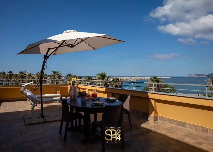 Panoramic Penthouse On The Gulf Of Appartamento Alghero