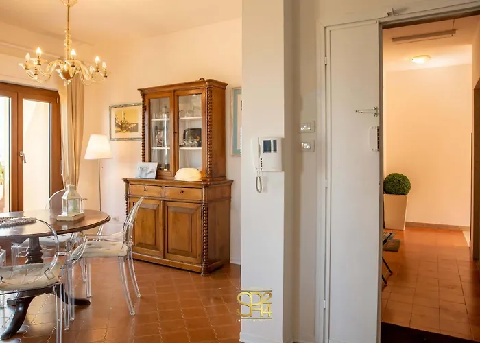 Panoramic Penthouse On The Gulf Of Appartamento