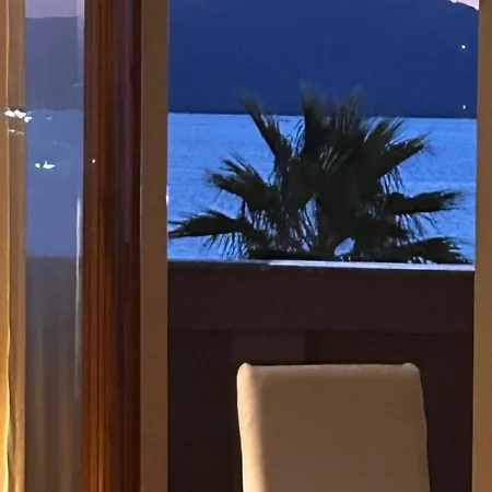 Apartment Panoramic Penthouse On The Gulf Of